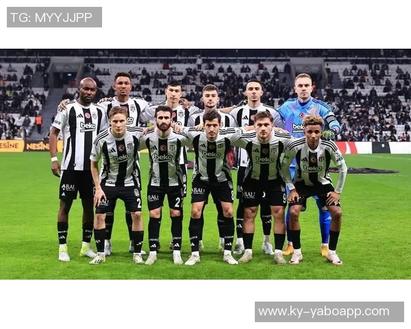 梅西社交媒体被土耳其球迷热情围攻呼吁加盟加拉塔萨雷