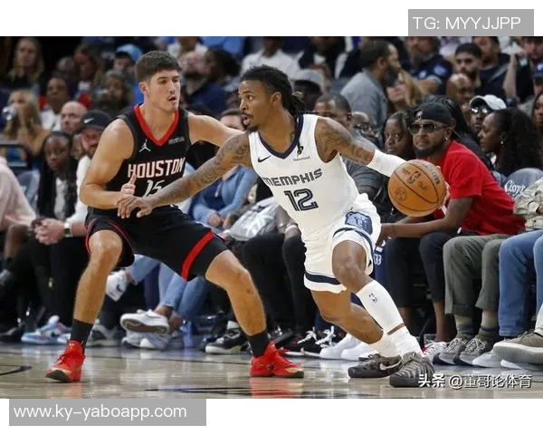 鹈鹕主帅透露伊夫米西右脚踝扭伤情况明日对阵马刺出战成疑